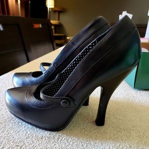 Pinup couture black Cutie Pie heels
